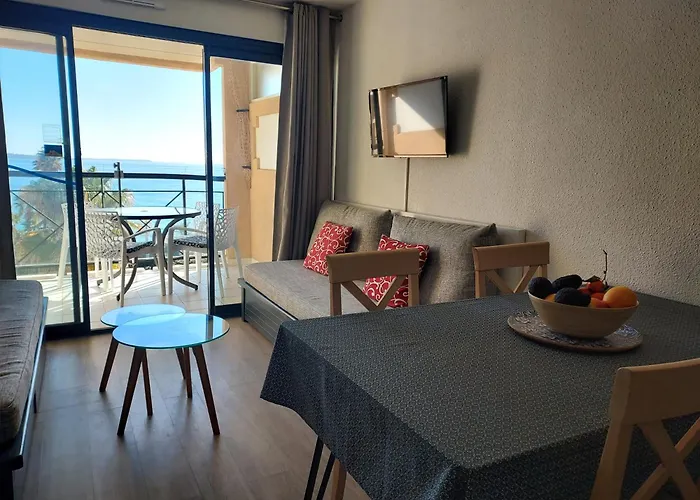 Apartment Cap O Sud 2 *